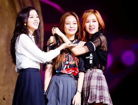 jennie rosé Jisoo